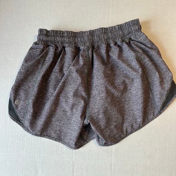 Lululemon Hotty‎ Hot II Short Sz 6 - 4" Gray - Picture 6 of 7